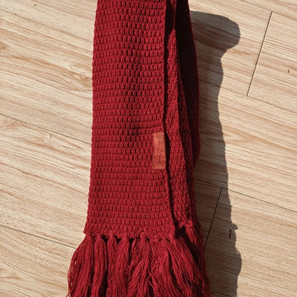 Taylor'S Red Scarf