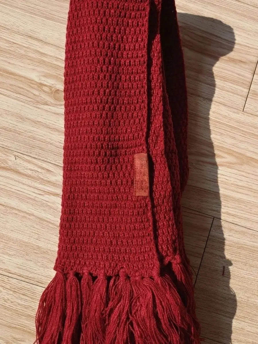 Taylor'S Red Scarf